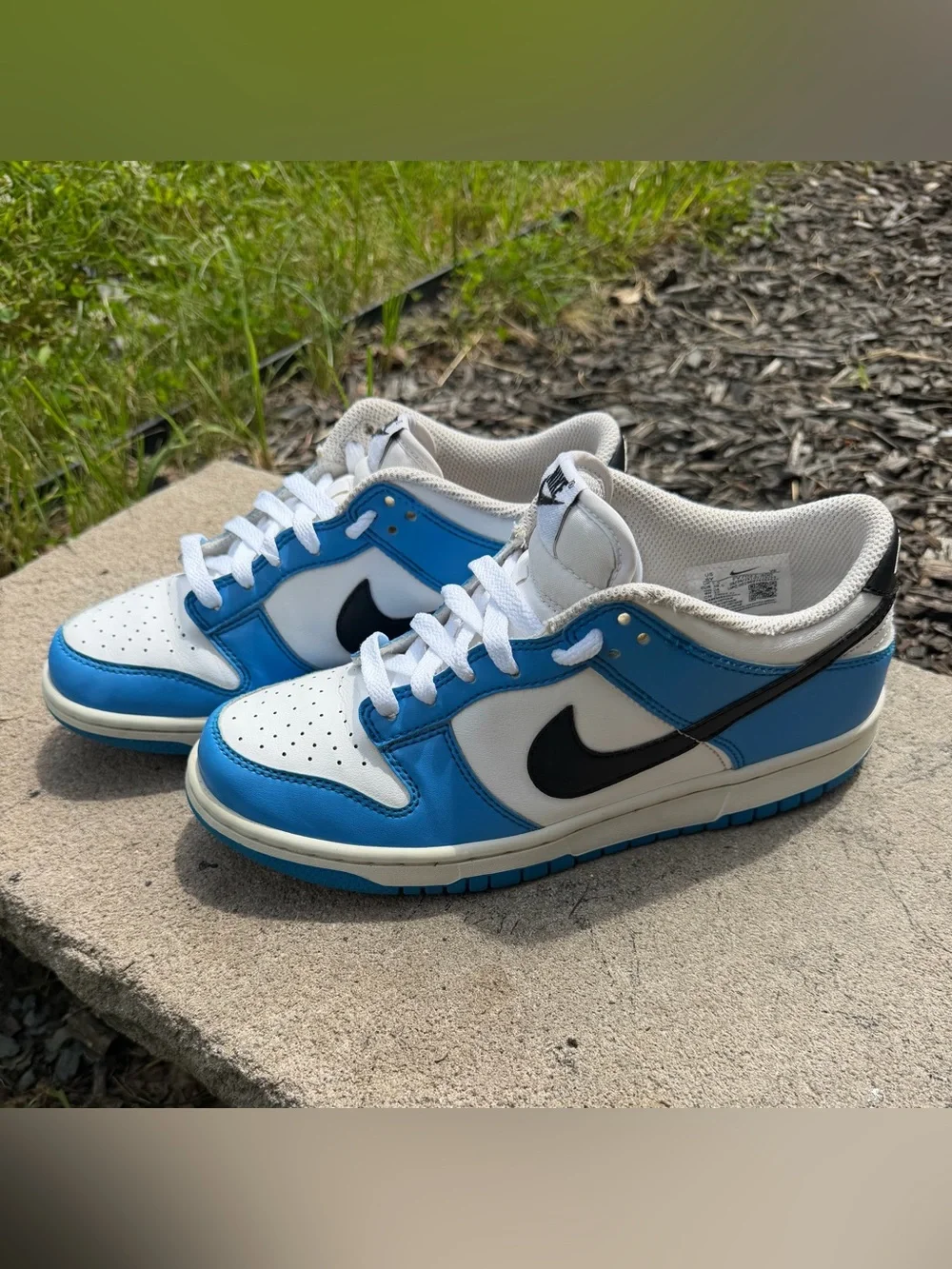 Nike Dunk Low GS (Blue White Black) Sneakers - Size 6Y / Women’s 7.5